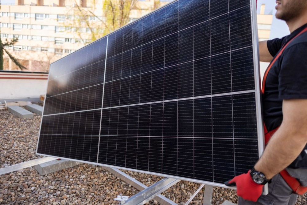 Tudd meg a napelem rendszered árát: kérj tőlünk árajánlatot!