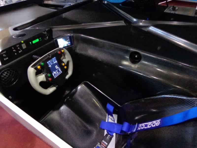 Kecskeméti Főiskola csapata a 2015-ös World Solar Challenge versenyen újoncként a 7. helyen végzett 