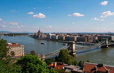 150 helyett 1500 MW-os napelemes kapacitást tervez a főváros 150 helyett 1500 MW-os napelemes kapacitást tervez a főváros