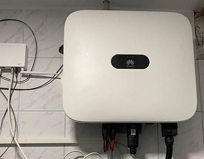 Amit tudnod kell a Huawei csúcsminőségű (hibrid) invertereiről Amit tudnod kell a Huawei csúcsminőségű (hibrid) invertereiről