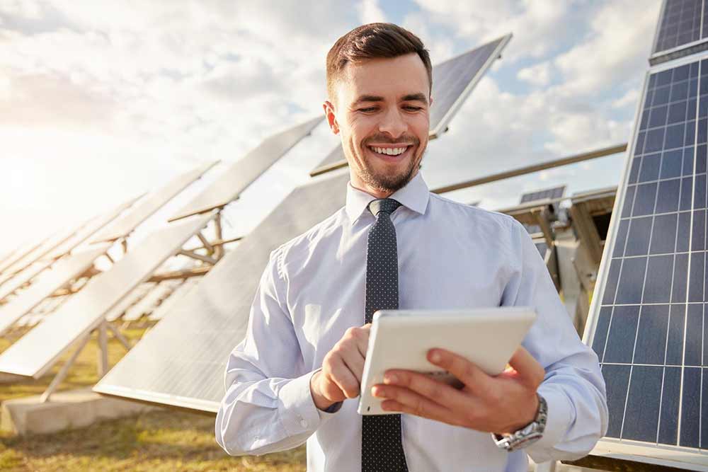 Jól járhatnak azok a vállalkozások, akik most fektetnek napelemekbe! Jól járhatnak azok a vállalkozások, akik most fektetnek napelemekbe!