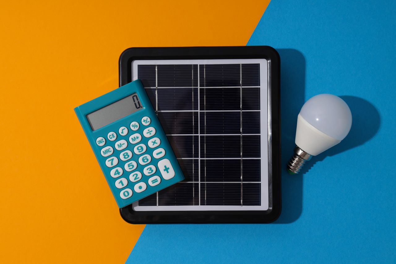 Velünk megtudhatod, hány napelemre lesz szükséged! Velünk megtudhatod, hány napelemre lesz szükséged!