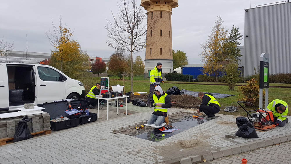 Mi a helyzet a magánszektorban? Mi a helyzet a magánszektorban?