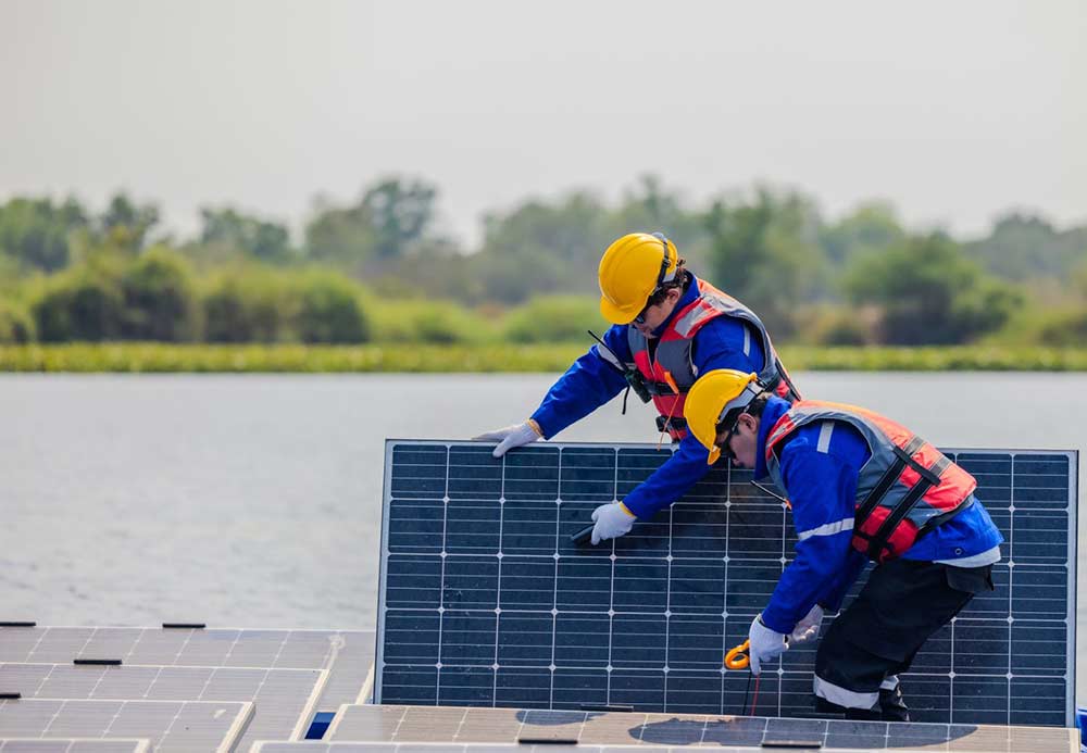 A napsütéses órák száma a Balaton környékén évi 2000 körül mozog – ez ideális napelemhez! A napsütéses órák száma a Balaton környékén évi 2000 körül mozog – ez ideális napelemhez!