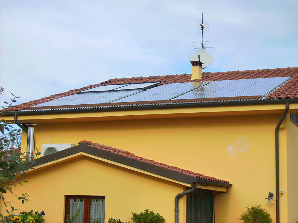 Napelemek a balesetvédelem szempontjából Napelemek a balesetvédelem szempontjából