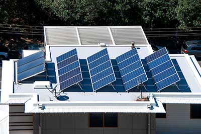 Napelem rendszer telepítése hűtőházra Napelem rendszer telepítése hűtőházra