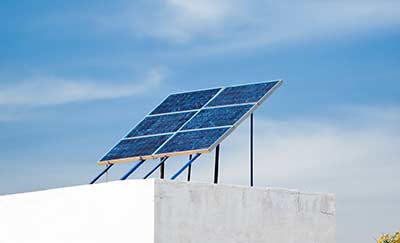 Napelem rendszer uszodákra Napelem rendszer uszodákra