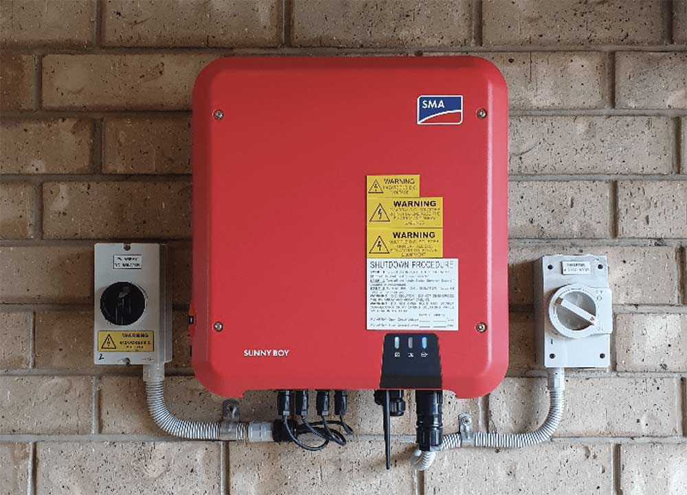 Inverter elhelyezése a napelem rendszerben