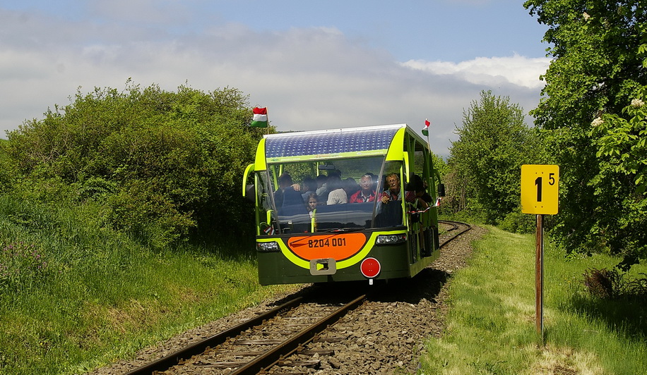 Vili, a magyar napelemes kisvasút
