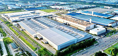 A Volvo már napelemekkel működteti a gyárait A Volvo már napelemekkel működteti a gyárait